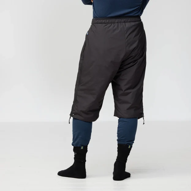 Fjällräven Bergtagen 60 Insulation Shorts Unisex Insulated trousers Model Model back 94163