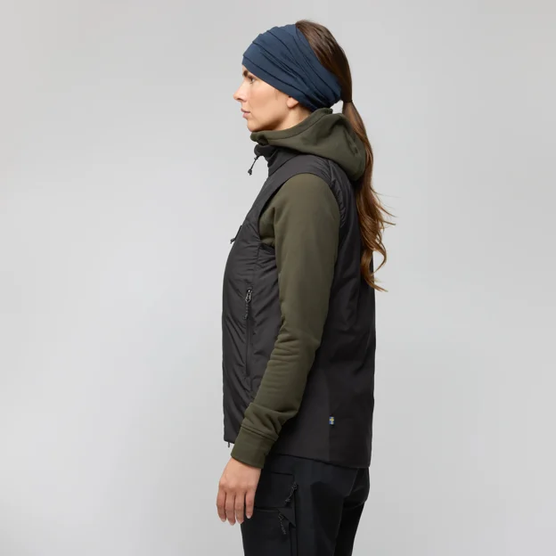Fjällräven Bergtagen 60 Insulation vest W Women’s Vests Model Model side 94263