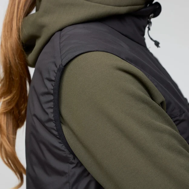 Fjällräven Bergtagen 60 Insulation vest W Women’s Vests Model Angle F 94384