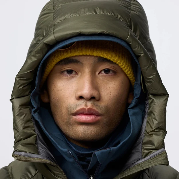 Fjällräven Bergtagen Down Jacket M Men’s Down jackets Model Angle G 120245