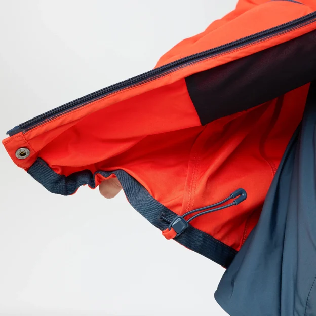 Fjällräven Bergtagen G-1000 Jacket W Women’s Mountaineering jackets Model Angle M 94322