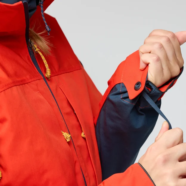 Fjällräven Bergtagen G-1000 Jacket W Women’s Mountaineering jackets Model Angle J 94334