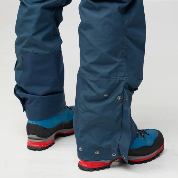 Fjällräven Bergtagen G-1000 Trousers M Men’s Mountaineering trousers Model Angle L 94389