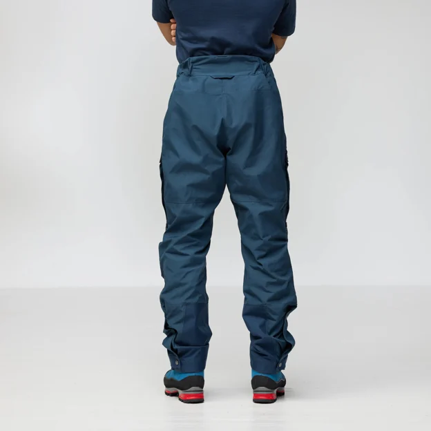 Fjällräven Bergtagen G-1000 Trousers M Men’s Mountaineering trousers Model Model back 94261