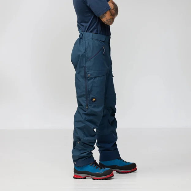 Fjällräven Bergtagen G-1000 Trousers M Men’s Mountaineering trousers Model Model side 94284
