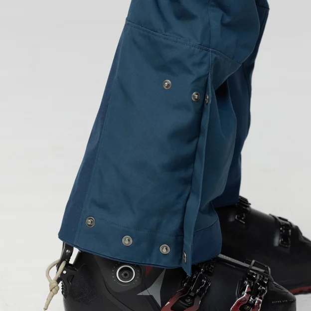 Fjällräven Bergtagen G-1000 Trousers W Women’s Mountaineering trousers Model Angle M 94342