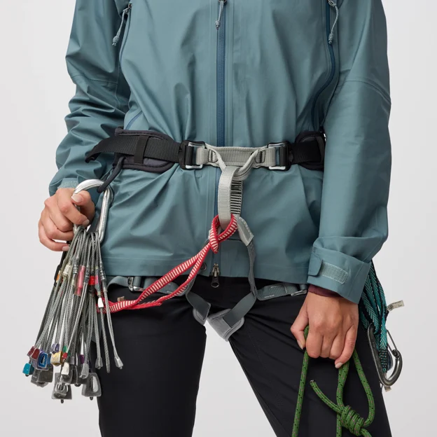 Fjällräven Bergtagen GTX Lite Jacket W Women’s Mountaineering jackets Model Angle Q 99986