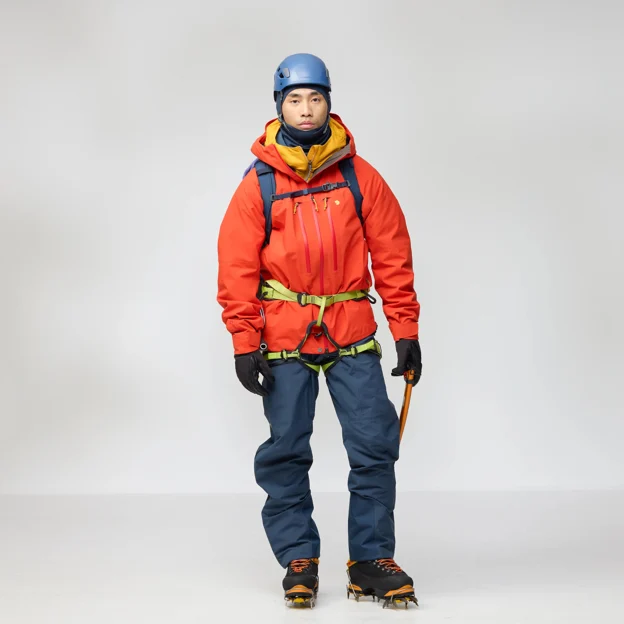 Fjällräven Bergtagen GTX Pro Jacket M Men’s Mountaineering jackets Model Model front 94178