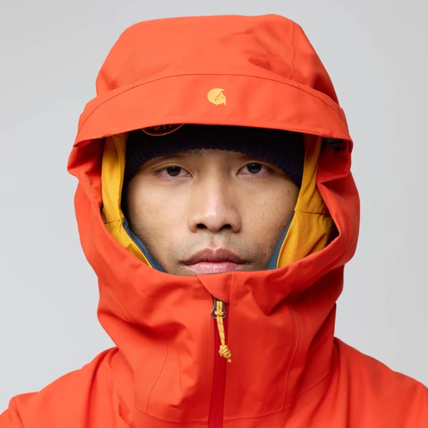Fjällräven Bergtagen GTX Pro Jacket M Men’s Mountaineering jackets Model Angle I 94183