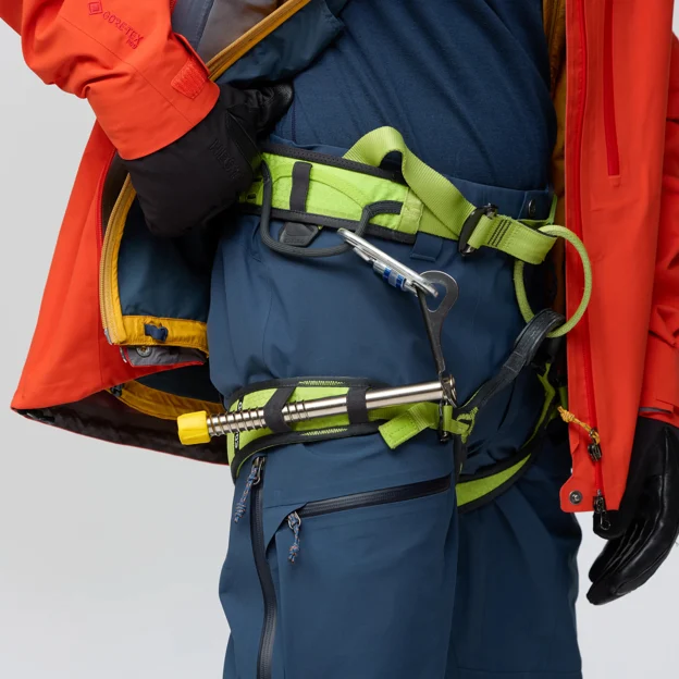 Fjällräven Bergtagen GTX Pro Trousers M Men’s Mountaineering trousers Model Angle H 94268