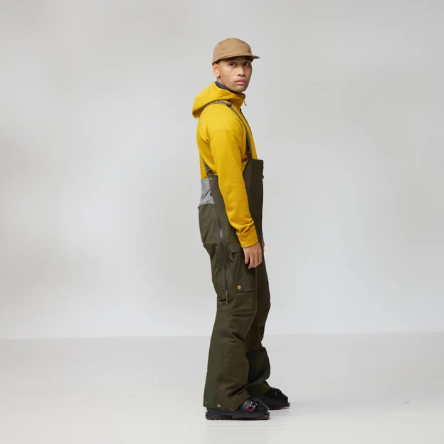 Fjällräven Bergtagen GTX Touring Bibs M Men’s Mountaineering trousers Model Model side 94203