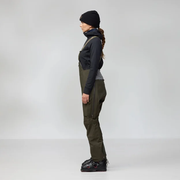 Fjällräven Bergtagen GTX Touring Bibs W Women’s Mountaineering trousers Model Model side 94325