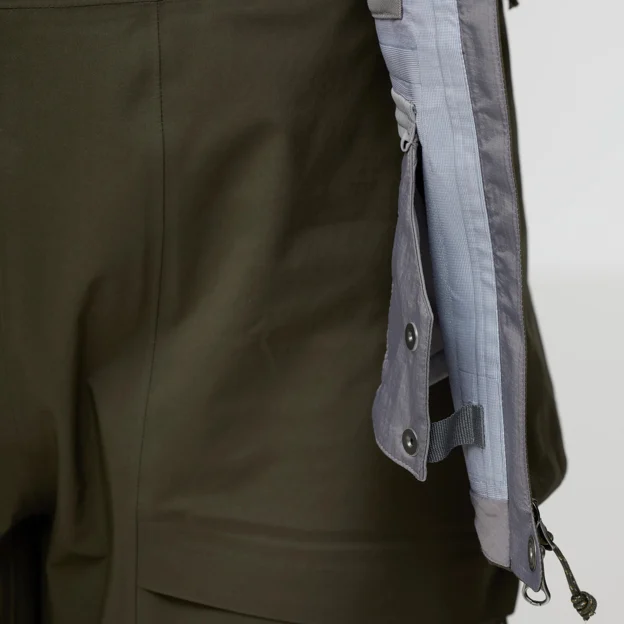 Fjällräven Bergtagen GTX Touring Jacket W Women’s Mountaineering jackets Model Angle M 94278