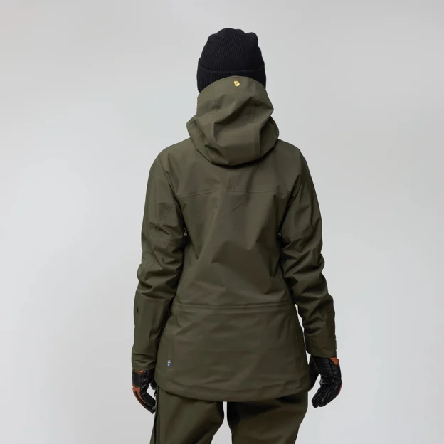 Fjällräven Bergtagen GTX Touring Jacket W Women’s Mountaineering jackets Model Model back 94365