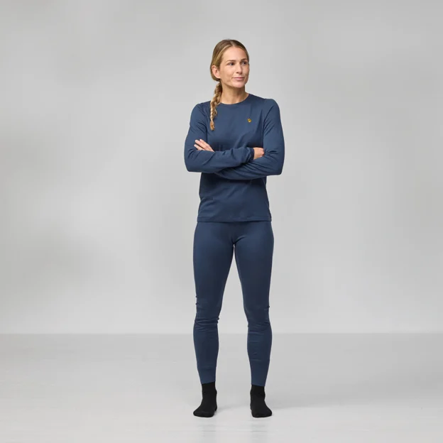 Fjällräven Bergtagen Merino 190 LS W Women’s Base layer tops Model Angle F 94412