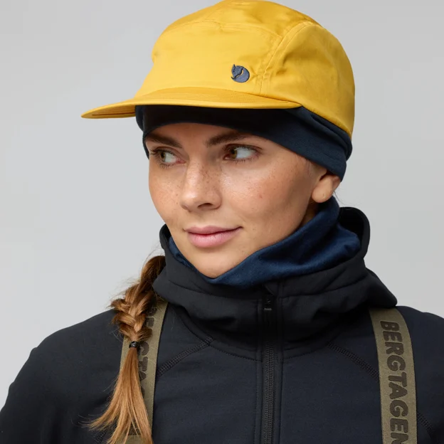 Fjällräven Bergtagen Mountain Cap Unisex Caps, hats & beanies Model Angle H 94202