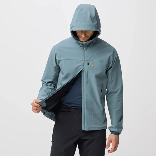 Fjällräven Bergtagen Stretch Jacket M Men’s Mountaineering jackets Model Angle I 99958