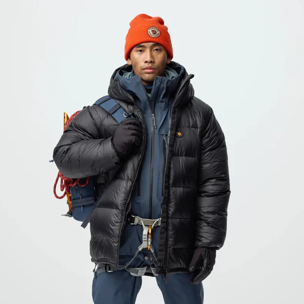 Fjällräven Bergtagen Topp Down Jacket M Men’s Down jackets Model Model front 120187