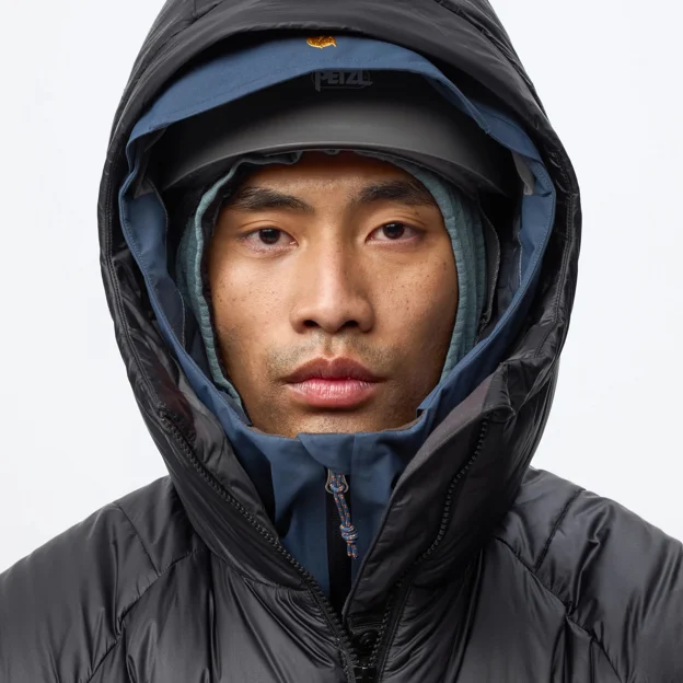 Fjällräven Bergtagen Topp Down Jacket M Men’s Down jackets Model Angle I 120186