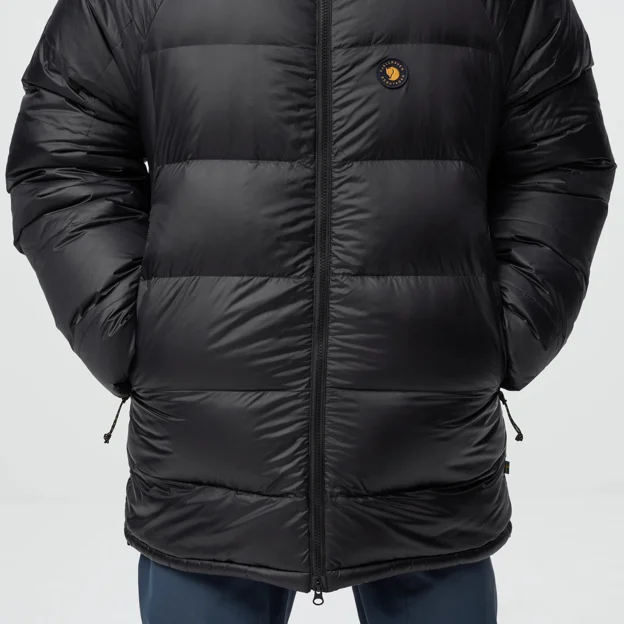 Fjällräven Bergtagen Topp Down Jacket M Men’s Down jackets Model Angle J 120190