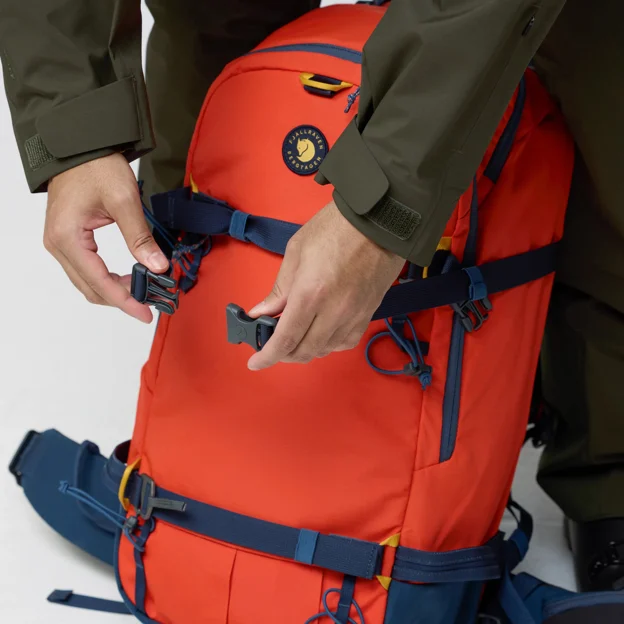 Fjällräven Bergtagen Touring 30 M/L Unisex Mountaineering backpacks Model Angle O 94364