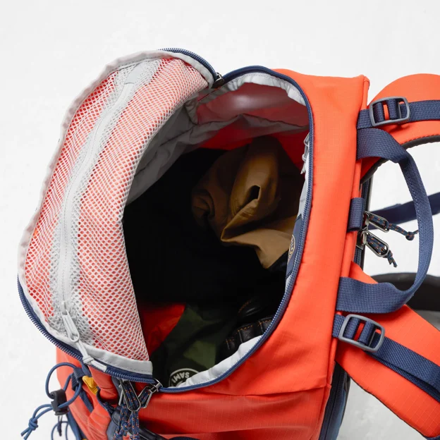 Fjällräven Bergtagen Touring 30 M/L Unisex Mountaineering backpacks Model Angle R 94229