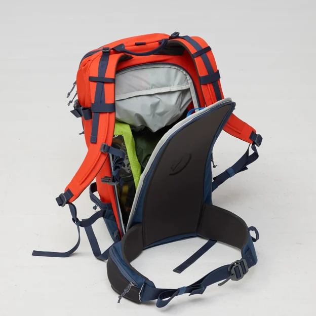 Fjällräven Bergtagen Touring 30 M/L Unisex Mountaineering backpacks Model Angle T 94385