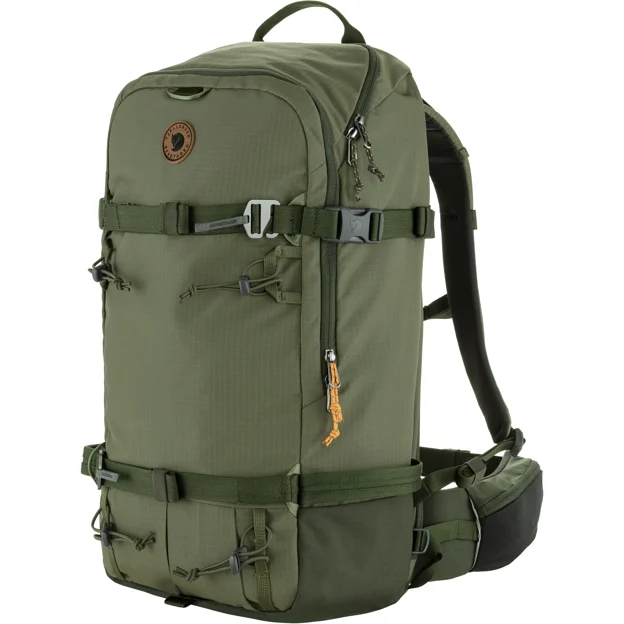 Fjällräven Bergtagen Touring 30 M/L Unisex Mountaineering backpacks Green Main Angle F 94068