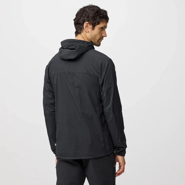 Fjällräven Bergtagen Windshell Jacket M Men’s Wind jackets Model Model back 101066