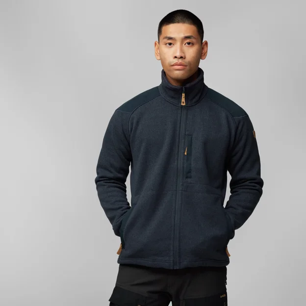 Fjällräven Buck Fleece M Men’s Fleeces Model Model side 82292