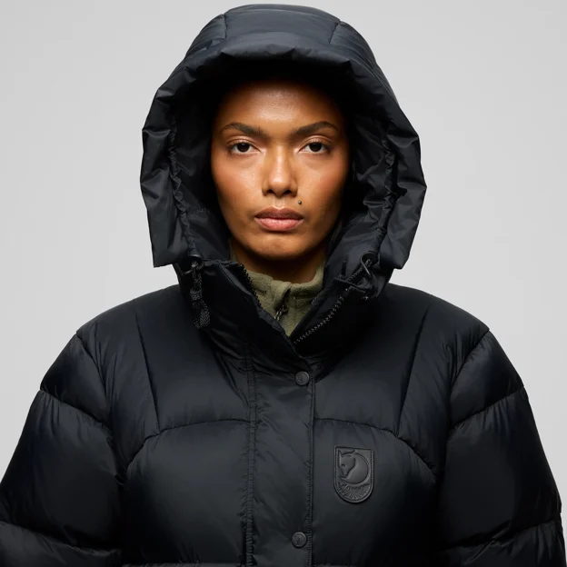 Fjällräven Expedition Down Cropped Jkt Black Edition W Women’s Down jackets Model Angle F 125931