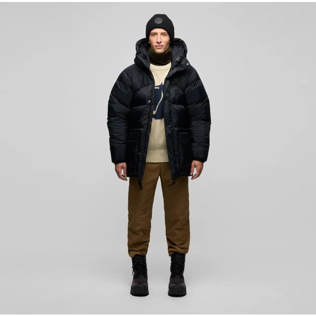 Fjällräven Expedition Down Jacket Black Edition M Men’s Down jackets Model Model front 126157