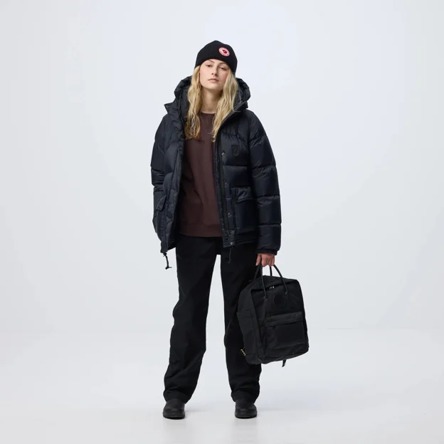 Fjällräven Expedition Down Lite Jacket Black Edition W Women’s Down jackets Model Angle I 98972