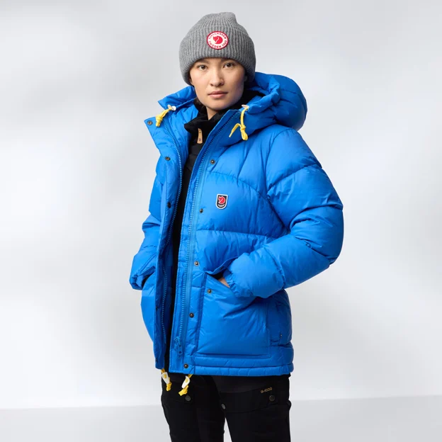 Fjällräven Expedition Down Lite Jacket W Women’s Down jackets Model Angle L 86156