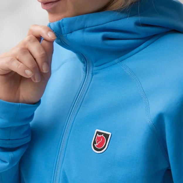 Fjällräven Expedition Fleece Hoodie W Women’s Fleeces Model Model side 85398