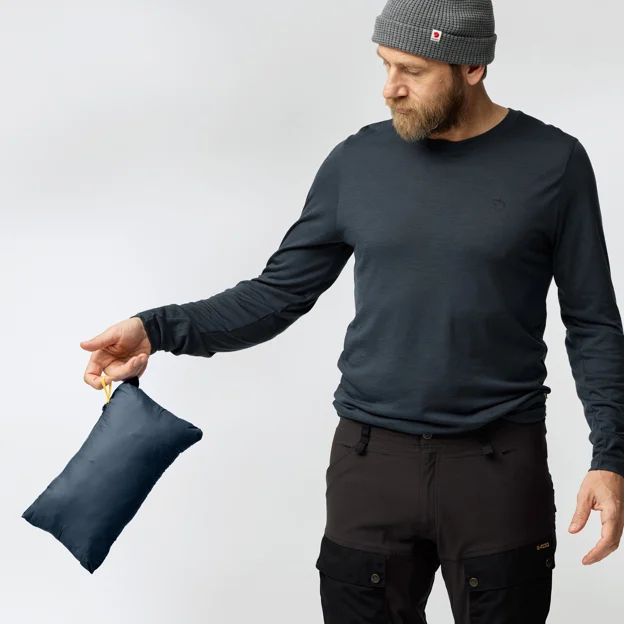 Fjällräven Expedition Lätt Hoodie M Men’s Outlet Model Angle O 101264