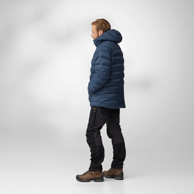 Fjällräven Expedition Mid Winter Jacket M Men’s Down jackets Model Model side 80129