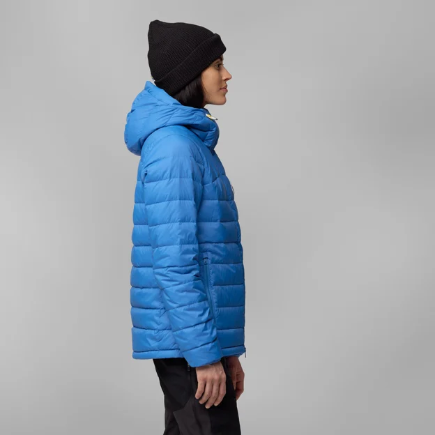 Fjällräven Expedition Pack Down Hoodie W Women’s Down jackets Model Model side 82324
