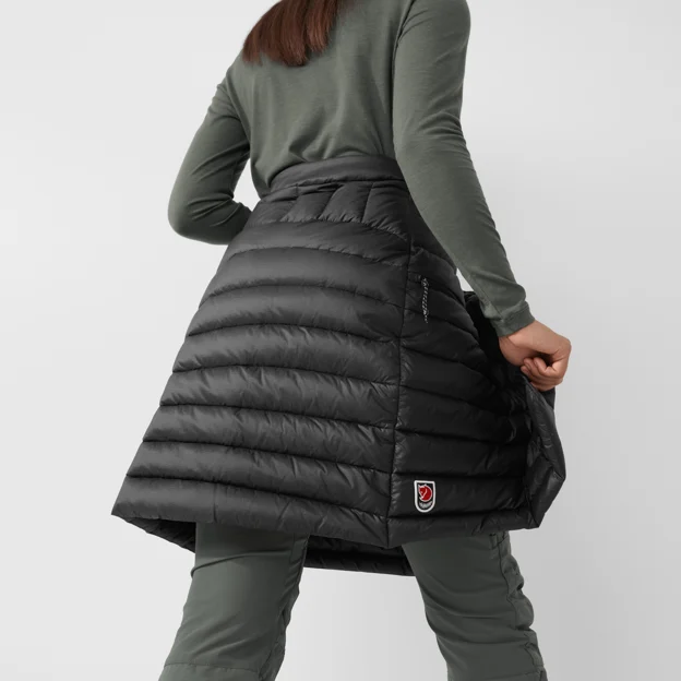 Fjällräven Expedition Pack Down Skirt Women’s Insulated trousers Model Model back 60159