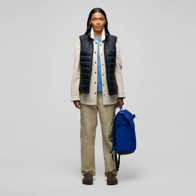 Fjällräven Expedition Pack Down Vest Black Edition W Women’s Down jackets Model Model front 125938