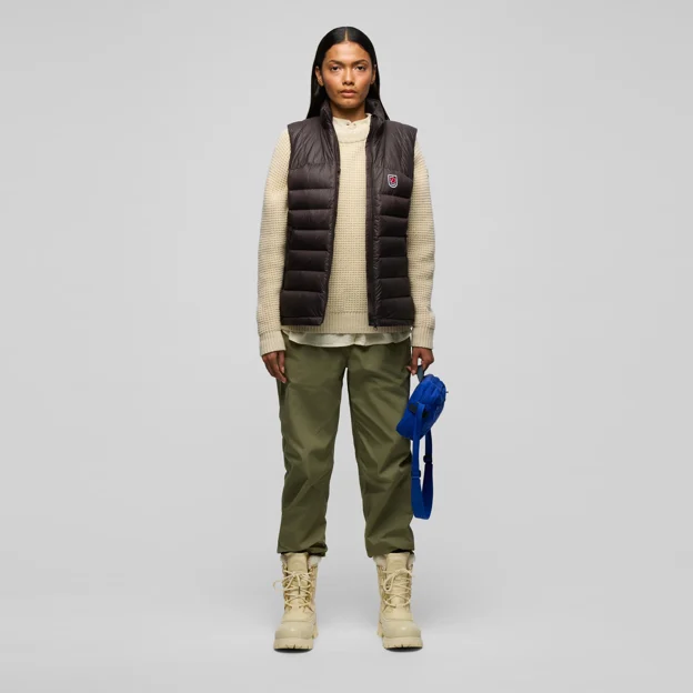 Fjällräven Expedition Pack Down Vest W Women’s Down jackets Model Model front 126195