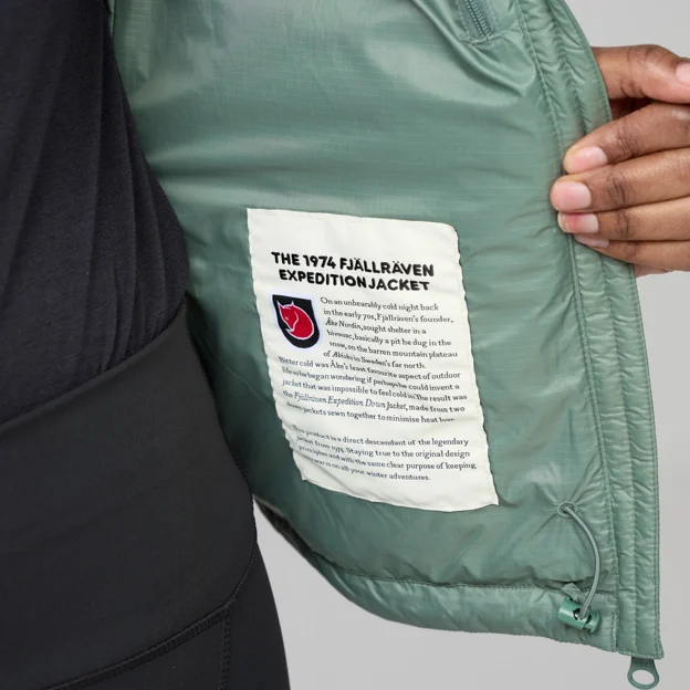 Fjällräven Expedition X-Lätt Vest W Women’s Vests Model Angle H 93396