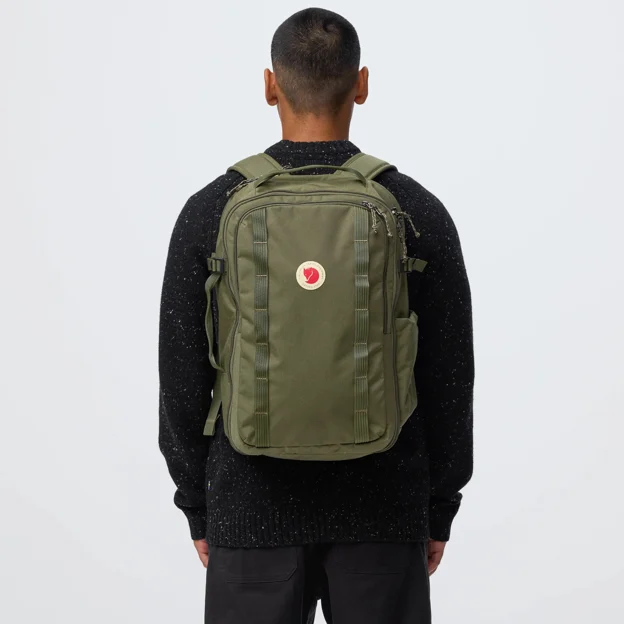 Fjällräven Färden Carry-On Pack 30 Unisex Daypacks Model Model front 120028