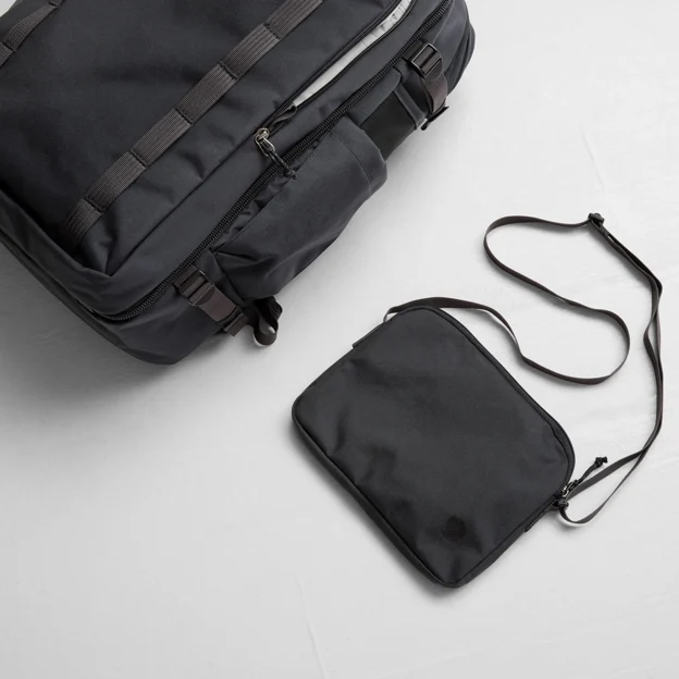 Fjällräven Färden Carry-On Pack Unisex Daypacks Model Angle M 89664
