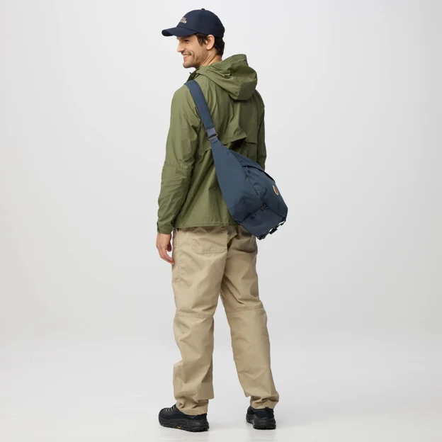 Fjällräven Färden Crossbody Unisex Shoulder bags Model Angle M 101096