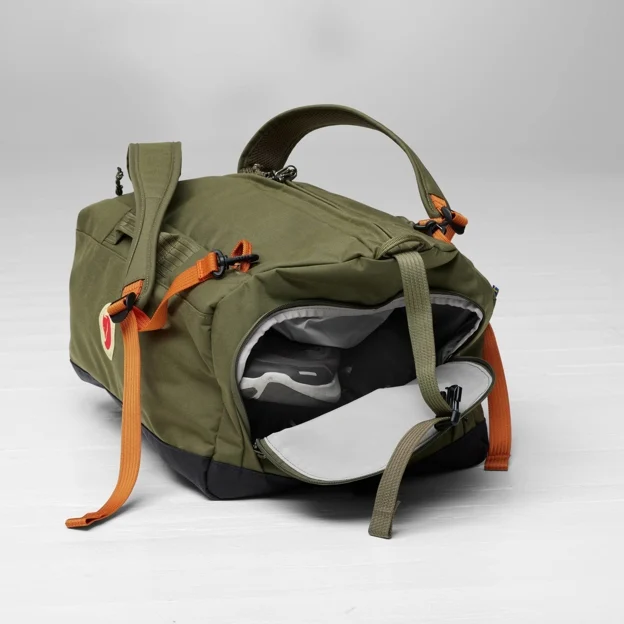 Fjällräven Färden Duffel 50 Unisex Daypacks Model Angle L 85431