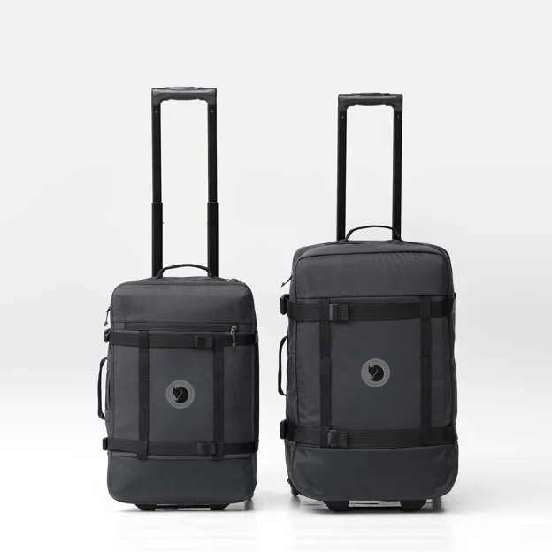Fjällräven Färden Roller 35 Unisex Travel bags Model Model front 85725