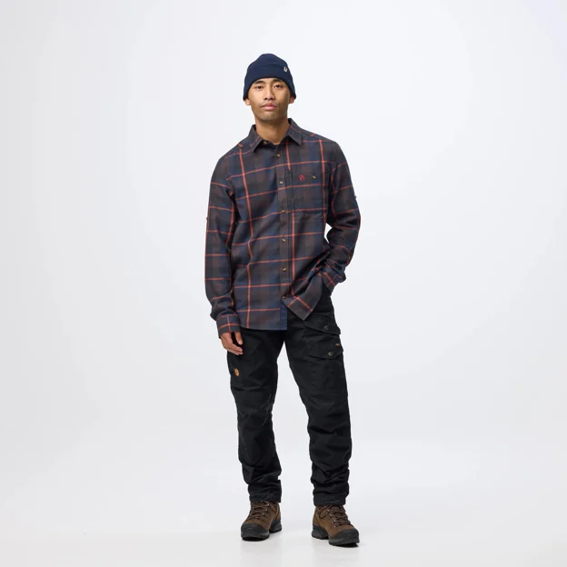 Fjällräven Fjällglim Regular Shirt M Men’s Shirts Model Model front 120084