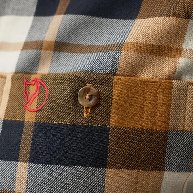 Fjällräven Fjällglim Relaxed Shirt M Men’s Shirts Model Angle K 86228