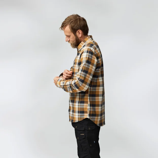Fjällräven Fjällglim Relaxed Shirt M Men’s Shirts Model Angle F 86223